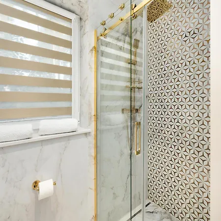 Comfortable 2-room Apartment, Indoor Pool